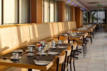 breakwater-lodge 561