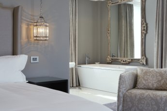 queen-victoria-hotel 759