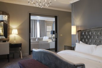 queen-victoria-hotel 767
